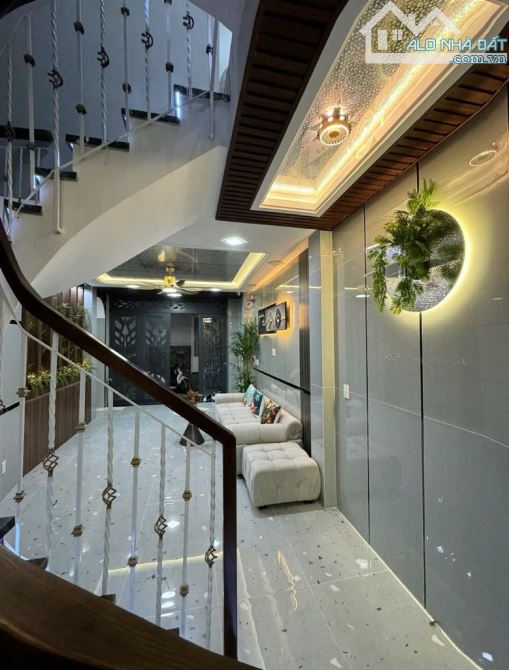 🏠Nhà  Hậu Giang, P12, Q6. DT 7,3 x 7, 3 tầng. Giá 6,1 tỷ TL. - 9