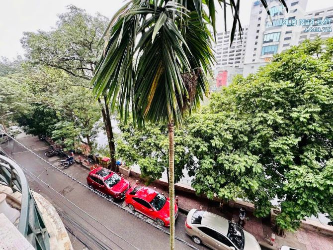 Chùa Láng 70m² – 33 tỷ – mặt hồ, 6 tầng TM – siêu vị trí Đống Đa - 9