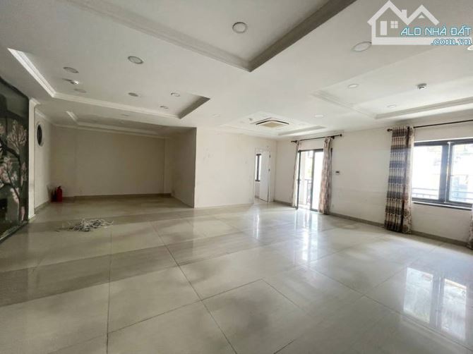 Nhà bán đường Sư Vạn Hạnh, DTSD 212m, 4 tầng, giá 76 tỷ - 9