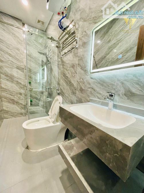 Bán nhà 4 tầng 56m2 ngõ 238 Chợ Hàng, Lê Chân giá 3,32 tỷ - 9