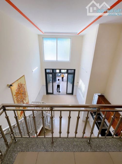 BÁN NHÀ PHỐ VỊ TRÍ 2 ĐƯỜNG NGUYỄN ÁI QUỐC NGAY BIGC TÂN HIỆP BIÊN HÒA - Giá chỉ 3tỉ650 - 9