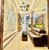 - Bán nhà đường Trần Cung, sát phố, nội thất xịn sò, 32m2, 8.8 tỷ.