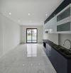 - Bán nhà đường Trần Cung, sát phố, nội thất xịn sò, 50m2, 8.5 tỷ.