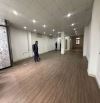 Cho thuê văn phòng tại Kim Giang, Thanh Xuân. DT 150m2 phù hợp nhiều mô hình vp