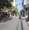 BÁN ĐẤT TẶNG NHÀ – VỊ TRÍ VIP, BÀ HUYỆN THANH QUAN -CÁCH VÕ NGUYÊN GIÁP CHỈ 50M – GIÁ TỐT