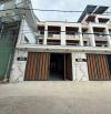 Nhà 3 tầng hẻm oto Đoàn Trần Nghiệp mơi xây sổ hoàn công