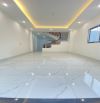 - Bán nhà đường Trần Cung, sát phố, nội thất xịn sò, 69m2, 12.5 tỷ.