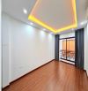 - Bán nhà đường Trần Cung, sát phố, nội thất xịn sò, 70m2, 15 tỷ.