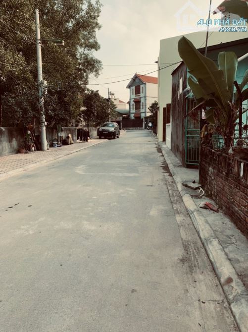 cần bán gấp lô đất hoa hậu 42m tại đa tốn gia lâm