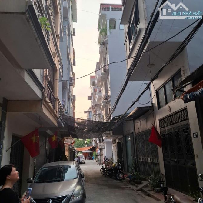 Bán Nhà 3 Thoáng - Học Viện Cảnh Sát - 36m - 7,4 Tỷ