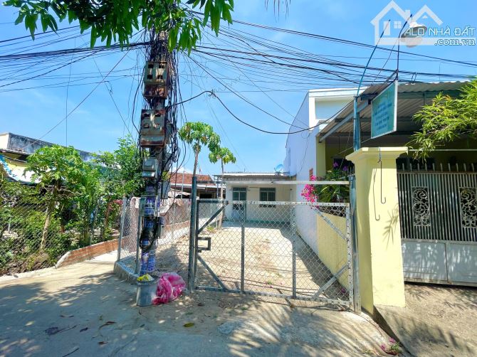 Bán đất 94,5m2 trung tâm Xã Diên Toàn