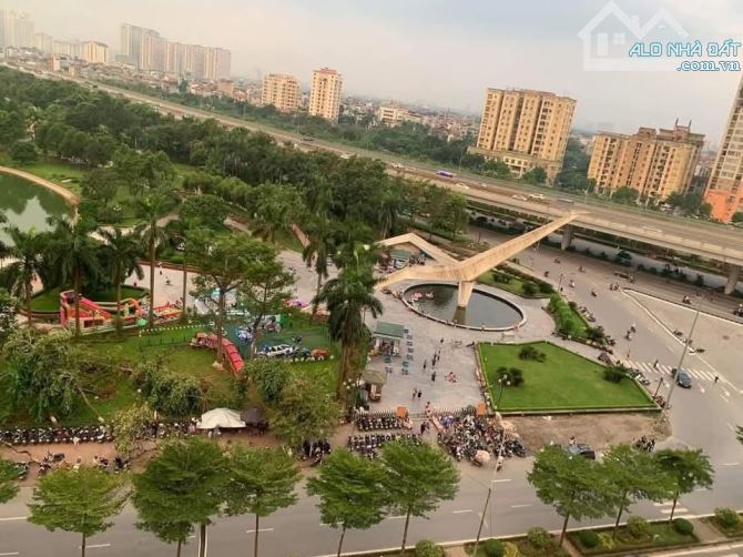 Duy Nhất 1 Lô Đất Vị Trí Kim Cương - Cạnh Công Viên Hòa Bình 40ha 110m2, MT 7m, Đường 12m