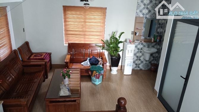 NHÀ 2 TẦNG NGUYỄN CÔNG TRỨ-DT 128M2 - GIÁ 8.X Tỷ