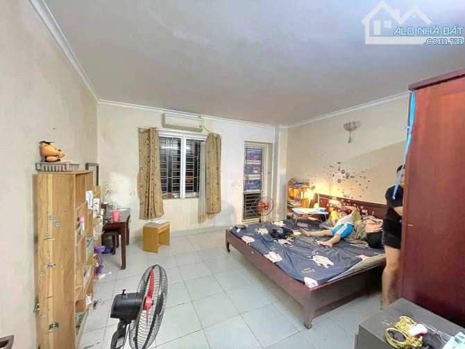 SIÊU PHẨM NHÀ RIÊNG YÊN NGHĨA – 50M² –  KIẾN TRÚC ĐẲNG CẤP – VỊ TRÍ VÀNG