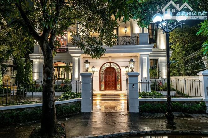 KHU ĐÔ THỊ TP GIAO LƯU - CẠNH BỘ CÔNG AN – 189M² – MẶT TIỀN KHỦNG 12M – GẦN PHẠM VĂN ĐỒNG