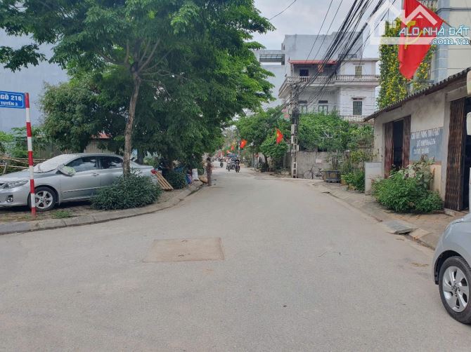 ĐƯỜNG THÔNG Ô TÔ ĐỖ CỬA-GẦN NGAY CẦU NHẬT TÂN-Ở HAY ĐẦU TƯ ĐIỀU SINH LỜI-GẦN NHIỀU DỰ ÁN-T