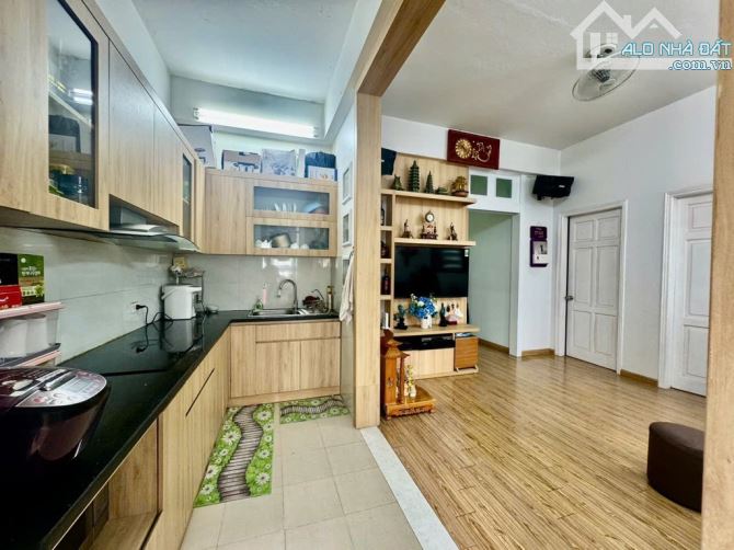 GÓC 🏡– BAN CÔNG RỘNG – 60M² – CHỈ 4.95 TỶ🌹