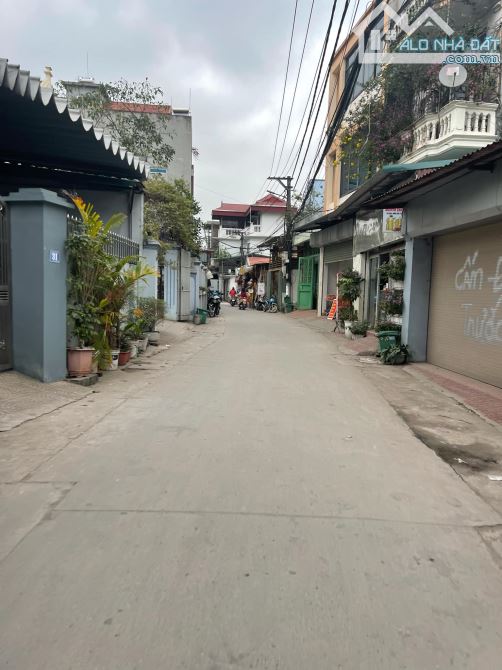 Trục chính kinh doanh! 45m2 Di Trạch, Hoài Đức ngay vành đai 3.5m, ô tô tránh Chỉ 5 tỷ