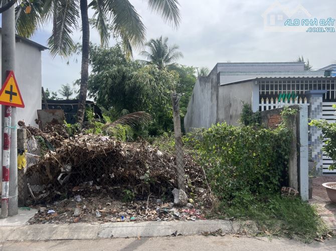 Bán 174 m2 đất thổ cư mặt tiền đuờng Đặng Minh Nhuận nối dài,cách Lê Văn Nghề 150m,Mỹ Phon