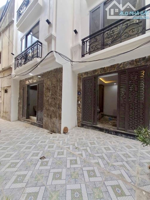 4 CĂN LIỀN KỀ NGÕ 10 LÁNG HẠ - 5T30M2 - NHÀ MỚI XÂY - NGÕ 3 GÁC THÔNG THÀNH CÔNG - 7.05 tỷ