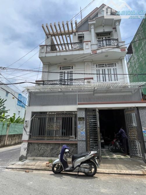 Bán biệt thự Nguyễn Thị Sáu, x. Xuân Thới Thượng, Hóc Môn
