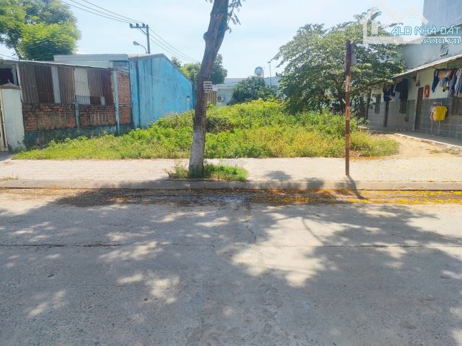 (GIẢM SÂU ) 4T29  Diện Tích Lớn  MT Đường Lê Công Kiều  | 227M Giáp Âu Cơ
