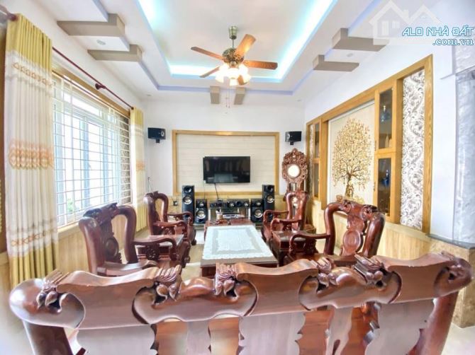 SIÊU PHẨM HXT 6M HUỲNH VĂN NGHỆ, TÂN BÌNH – DT KHỦNG 100M² (6 x 17) VƯÀ Ở VỪA MỞ VP – 12.5