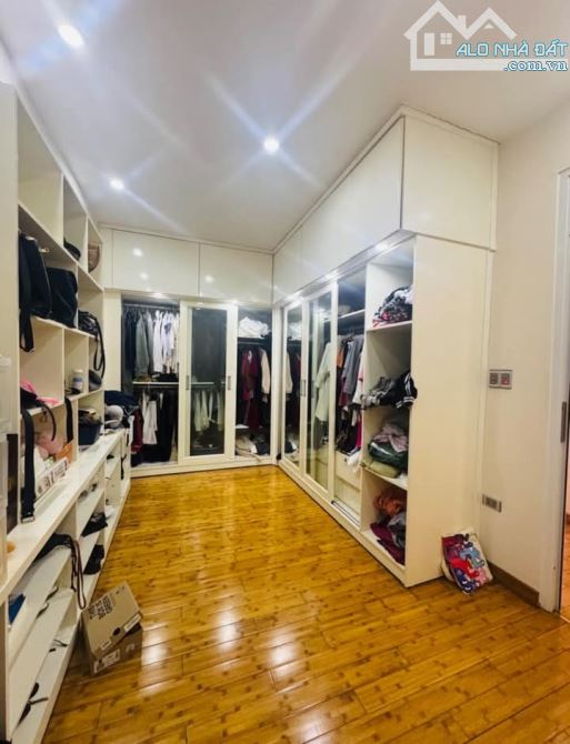 BÁN NHÀ PHÂN LÔ LƯƠNG ĐÌNH CỦA – VIEW HỒ – GARA Ô TÔ – 128M² x 4 TẦNG – CHỈ 27,5 TỶ