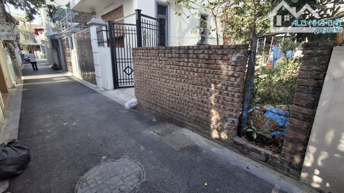 Chính Chủ gửi bán lô góc 58,8m2 đất trục chính Đài Bi, Uy Nỗ. ôtô 7 chỗ vào đất
