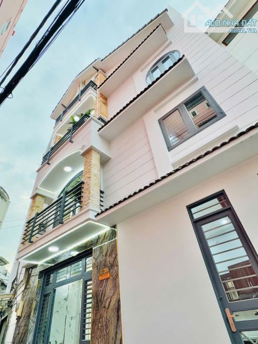 BÁN NHÀ ĐẶNG VĂN NGỮ – HẺM XE HƠI – NGANG 9M SIÊU ĐẸP – Ở NGAY – GIÁ CHỈ 8.1 TỶ