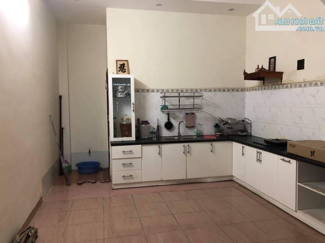 Nhà mặt tiền Đỗ Quang gần Nguyễn Văn Linh khu kinh doanh trung tâm TP