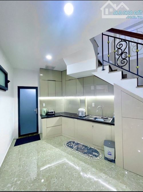 BÁN NHÀ KIỂU VILLA NGHỈ DƯỠNG VIEW BIỂN – GẦN CÁP TREO VINPEARL – VĨNH NGUYÊN NHA TRANG  D