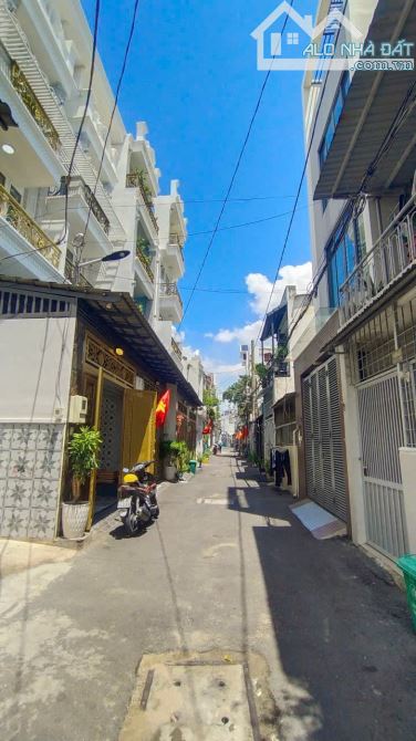 Bán Nhà đẹp khu VIP  🏡 .Phường 12.Gò Vấp  🚗Nhà Đường Xe Hơi 🚗Gần EMART Phan Huy Ích