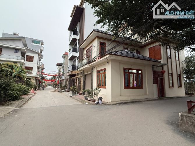 BÁN ĐẤT TĐC LIÊN NINH-THANH TRÌ DT30M- GIÁ 5.5 TỶ.PHÂN LÔ OTO TRÁNH CÁCH QUỐC LỘ 1A 100M.