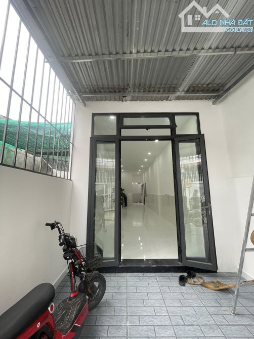 Nhà Hẻm Ô Tô – Cách Đường 2/4 Chỉ 50m – Full Thổ Cư – Giá Tốt Cho Nhà Đầu Tư!