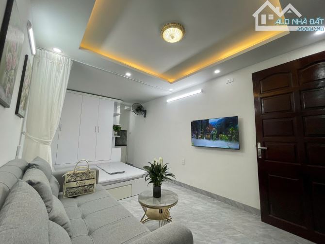 Bán Nhanh Nhà Tập Thể Phố Khương Trung Thanh Xuân Nhà Mới Đẹp Full Đồ Ở Ngay Giá 2,35 Tỷ