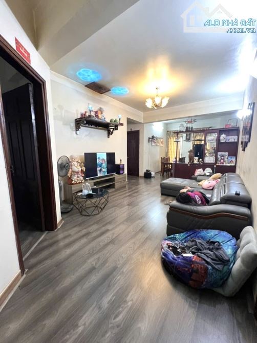 Chung cư 214 Nguyễn Trãi 3 ngủ giá hơn 4tỷ
