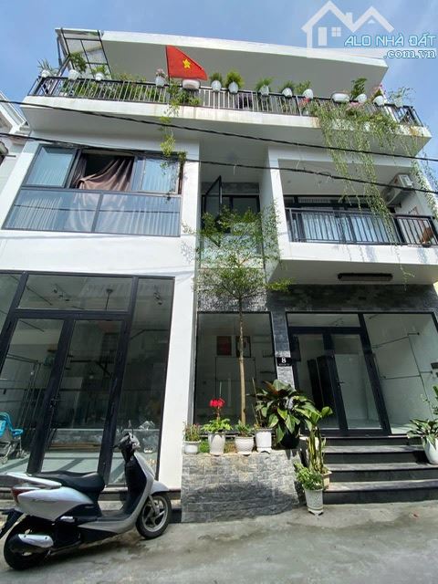 Bán nhà 3 tầng mặt tiền kiệt Ngô Gia Tự ngay trung tâm
