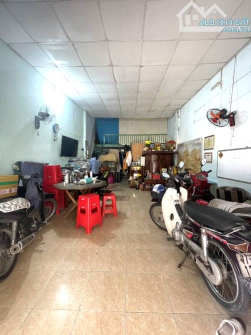 Bán nhà hxt Phạm Văn Bạch phường 15 Tân Bình, ngang đẹp 4.2m nhỉnh 6 tỷ