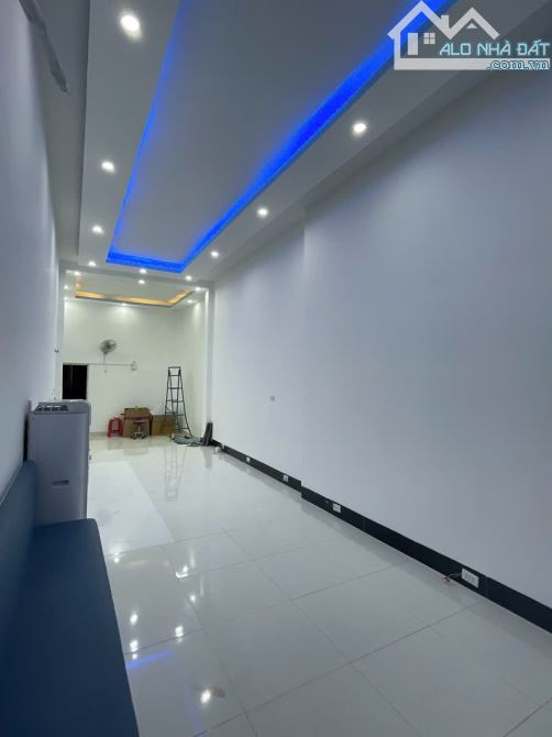 BÁN NHÀ PHỐ MẶT TIỀN ĐƯỜNG LÊ DUẨN, TT.LONG THÀNH, LIỀN KỀ KHU TTTM 77HA CHUẨN BỊ ĐẤU GIÁ