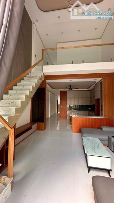 BÁN NHÀ 100M2 SHR THỔ CƯ GẦN CHỢ QUANG THẮNG, TRẢNG DÀI, BIÊN HÒA. GIÁ: 2 TỶ 950