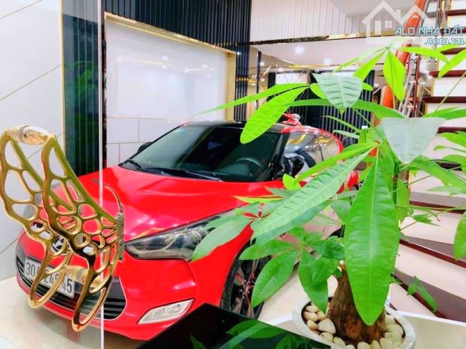 NGUYỄN CHÍ THANH - LÁNG HẠ - ĐỐNG ĐA - 45M2 - PHÂN LÔ Ô TÔ TRÁNH - HAI THOÁNG - CHỈ 18 TỶ