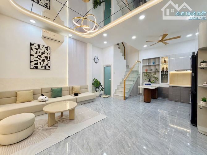 BĐS Dòng tiền - 2 Mặt HXH – Khu VIP Nơ Trang Long - 4x20m - 6 tầng + thang máy