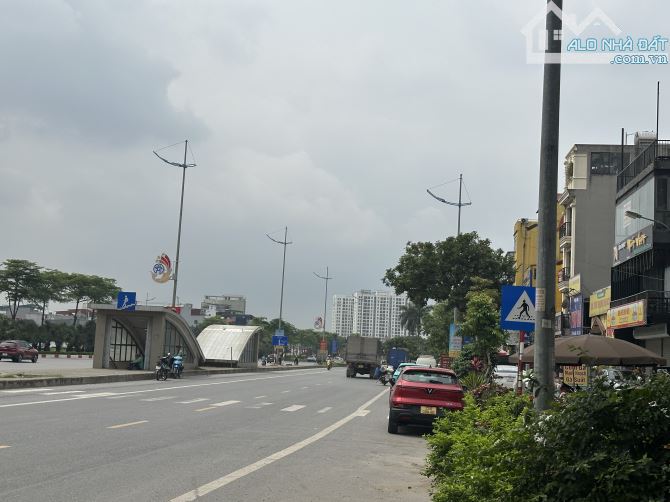 🔥🔥🔥Lý Sơn , phân lô ,cách một nhà ra phố , hàng xóm Khai Sơn  DT 58M2  , mặt tiền khủng