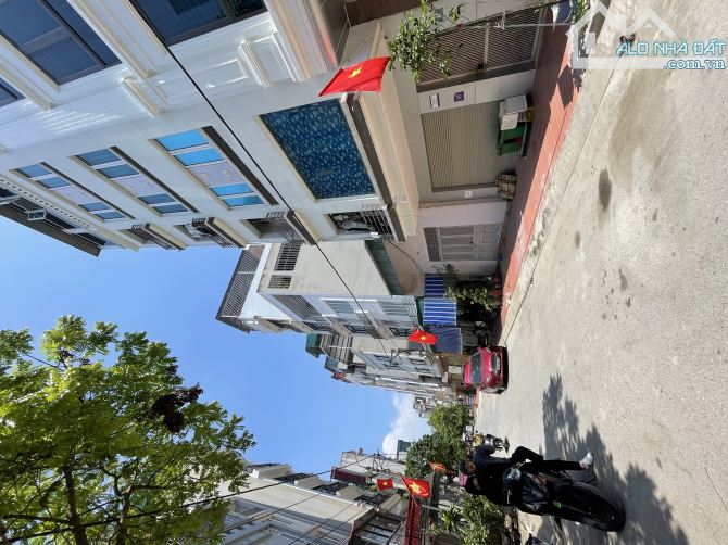 Đất khu tái định cư Lai Xá , cách đúng 30m ra QL32, kinh doanh mọi mặt hàng