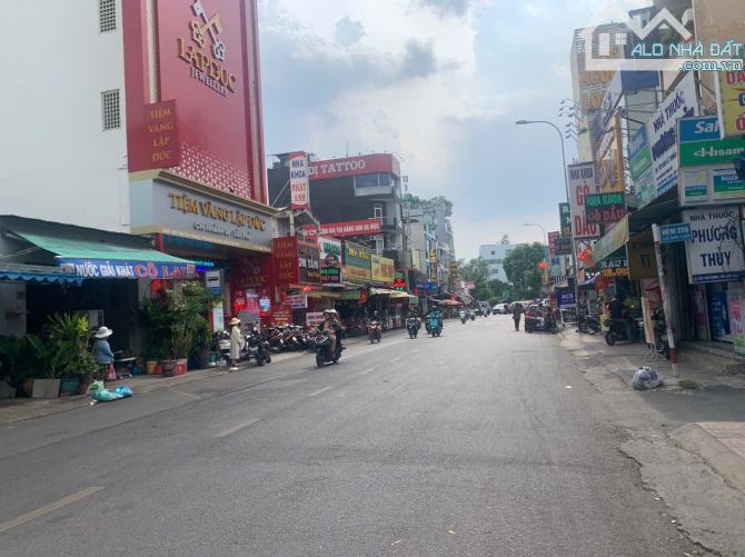 Bán nhà MTKD Tân Hương Tân Phú 4x19.5m đúc 1 lầu giá 15.5 tỷ TL (gần ngay Nguyễn Súy)