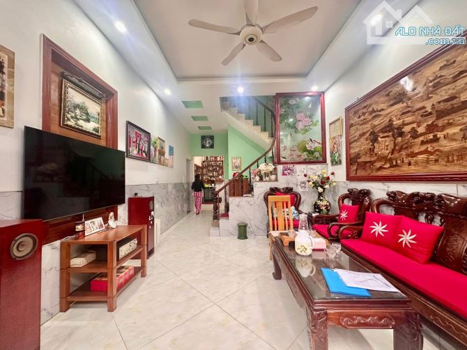 PHÚC ĐỒNG – NHÀ ĐẸP SÂN VƯỜN 93M² – Ở SƯỚNG NHƯ BIỆT THỰ MINI – 15,5 TỶ