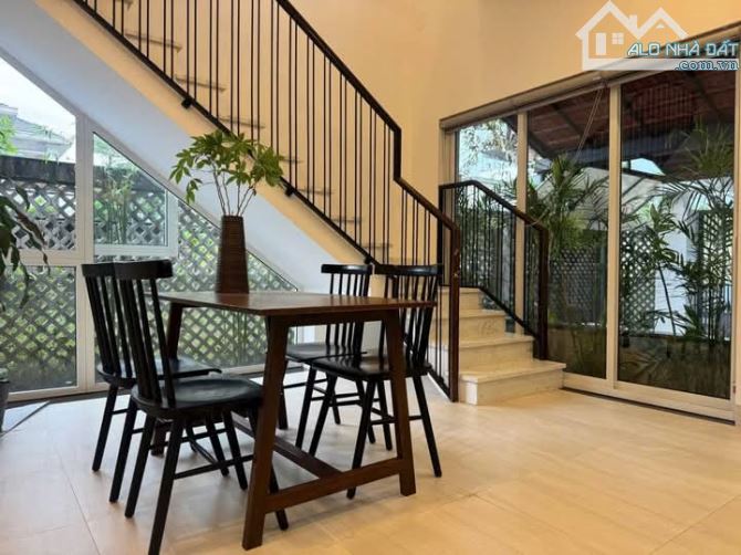 🏠 BÁN NHÀ 5 TẦNG SIÊU ĐẸP - QUAN HOA, CẦU GIẤY 🏠  💰 Giá bán: 26 Tỷ 📐 Diện tích: 76m²