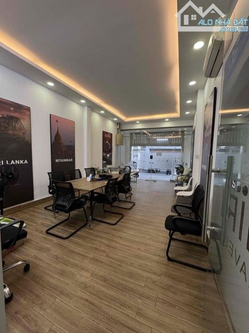 Cho thuê NCMT 83 Nguyễn Thái Học, Nguyễn Thái Bình, Quận 1