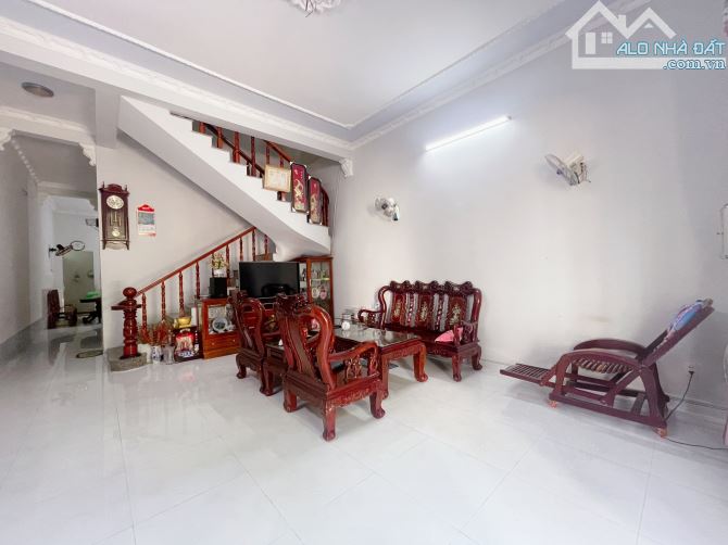 💎 Nhà Đẹp Khu Chí Linh 1, Phường 10 – 5.4x16.7m – Sổ Đỏ – Giá chỉ 7.7 Tỷ TL